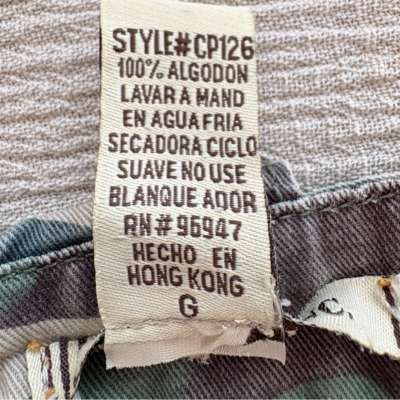 Y2K Camo Micro Mini Skirt Metal Hardware D-Ring Cyber Grunge Mall Goth XL - Picture 9 of 9